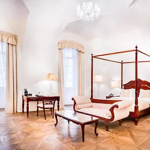 navštívit hotel